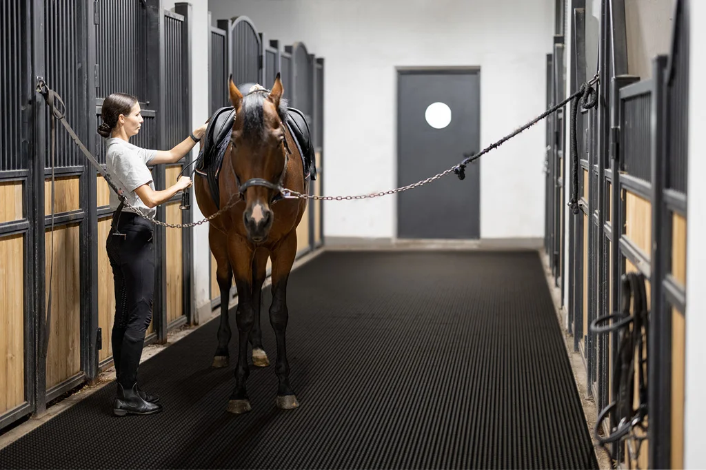 Why Walkway Mats Are Preferred for Stables